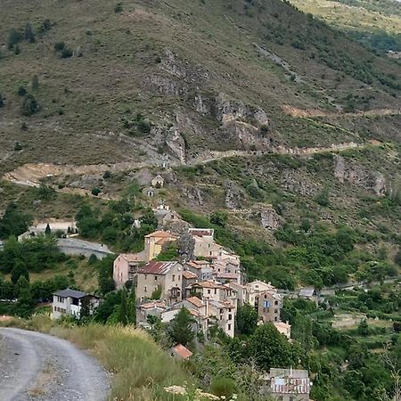 Gites De Pierlas Exterior photo